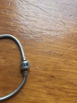 Pandora Браслет оригинал Обмен Срочно . - 