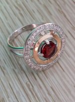 Серебряное кольцо с гранатом - Днепр