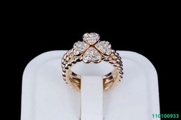 Тройное кольцо с кристаллами Swarovski, покрытое золотом 0933 - Стрый