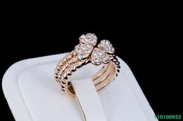 Тройное кольцо с кристаллами Swarovski, покрытое золотом 0933 - Стрый