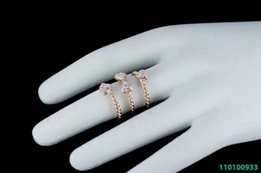 Тройное кольцо с кристаллами Swarovski, покрытое золотом 0933 - Стрый