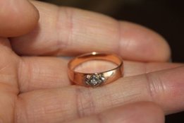 Золотое обручальное кольцо женское - Донецк