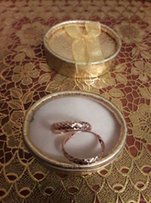 Продам Новые золотые серьги - Одесса