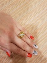 Роскошное золотое кольцо с бриллиантами - Ильичёвск