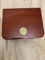 Продам золотые наручные швейцарские часы Omega - Киев