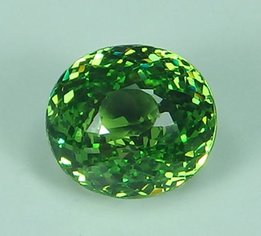 GIA Демантоид гранат 2,4 ct овал ВИДЕО - Львов